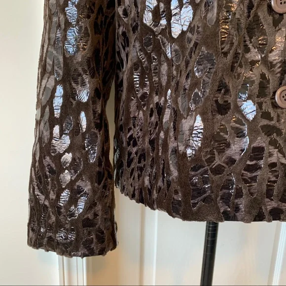 ERIN LONDON Faux Fur Leopard Print Jacket—SZ. Lg - Picture 2 of 15